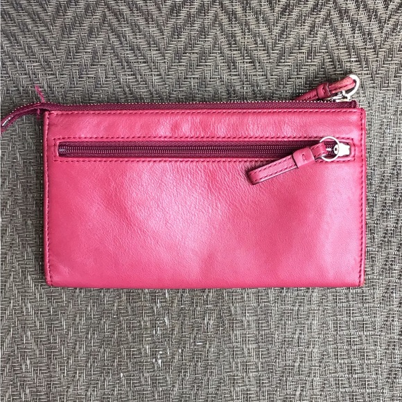 Coach Burgundy Leather Signature Circle Zip Wristlet Wallet - Picture 6 of 6